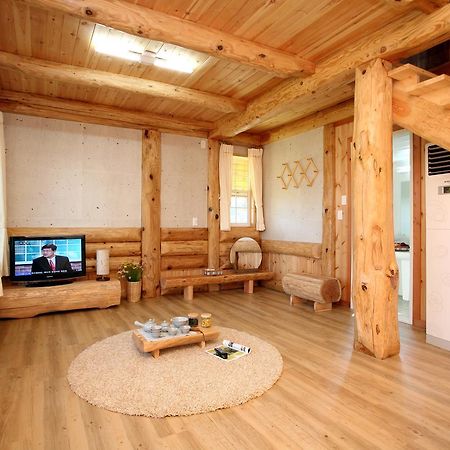Jeju Bille Log Pension Σεογκουίπο Εξωτερικό φωτογραφία