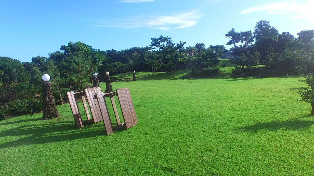 Jeju Bille Log Pension Σεογκουίπο Εξωτερικό φωτογραφία